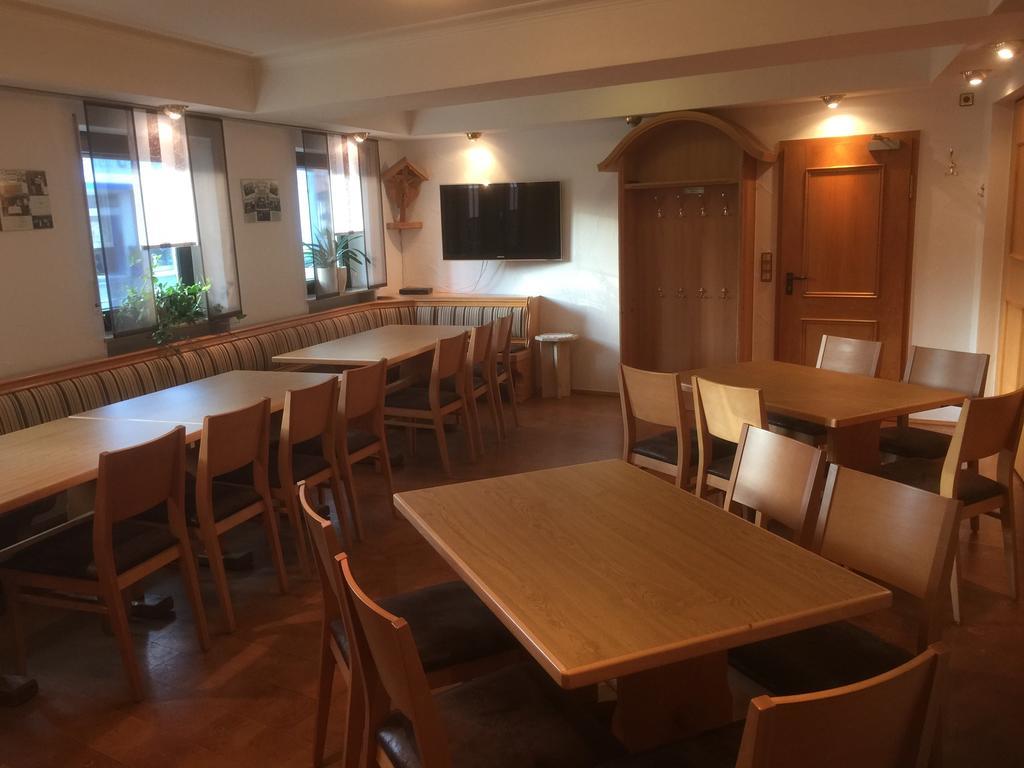 Gasthof Zur Krone Leidersbach Buitenkant foto