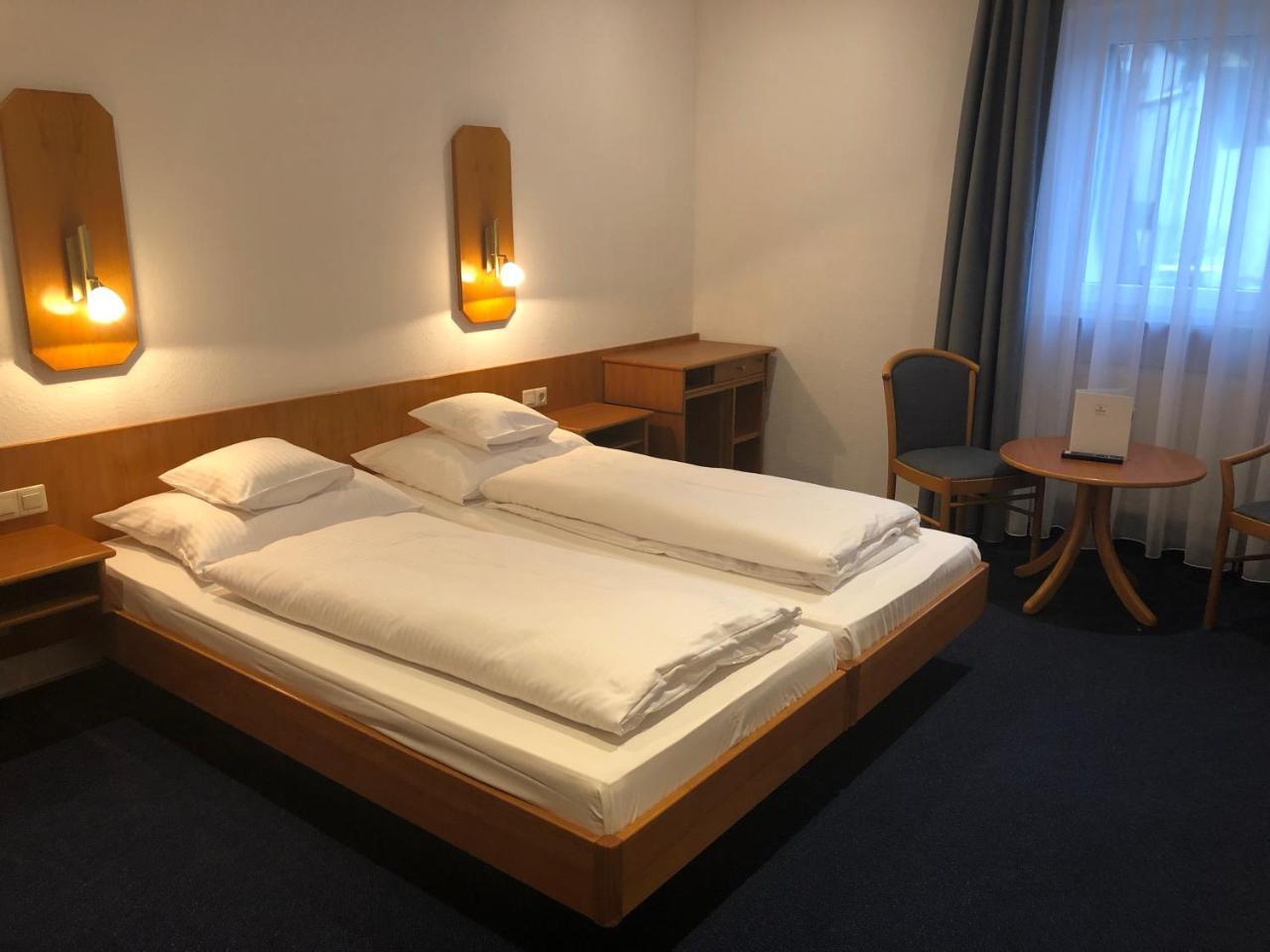 Gasthof Zur Krone Leidersbach Buitenkant foto