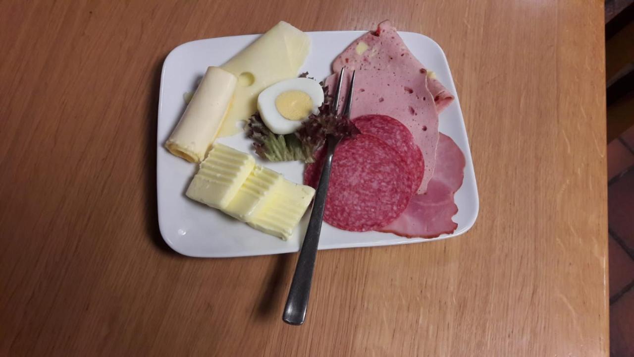 Gasthof Zur Krone Leidersbach Buitenkant foto